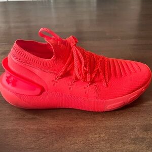 Mens Under Armour Hovr Phantom size 12